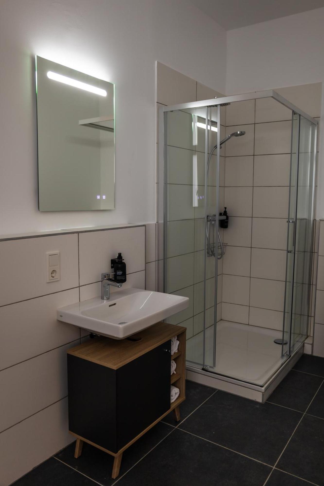 Hln Apartments Am Bahnhof Saarbrücken Zewnętrze zdjęcie